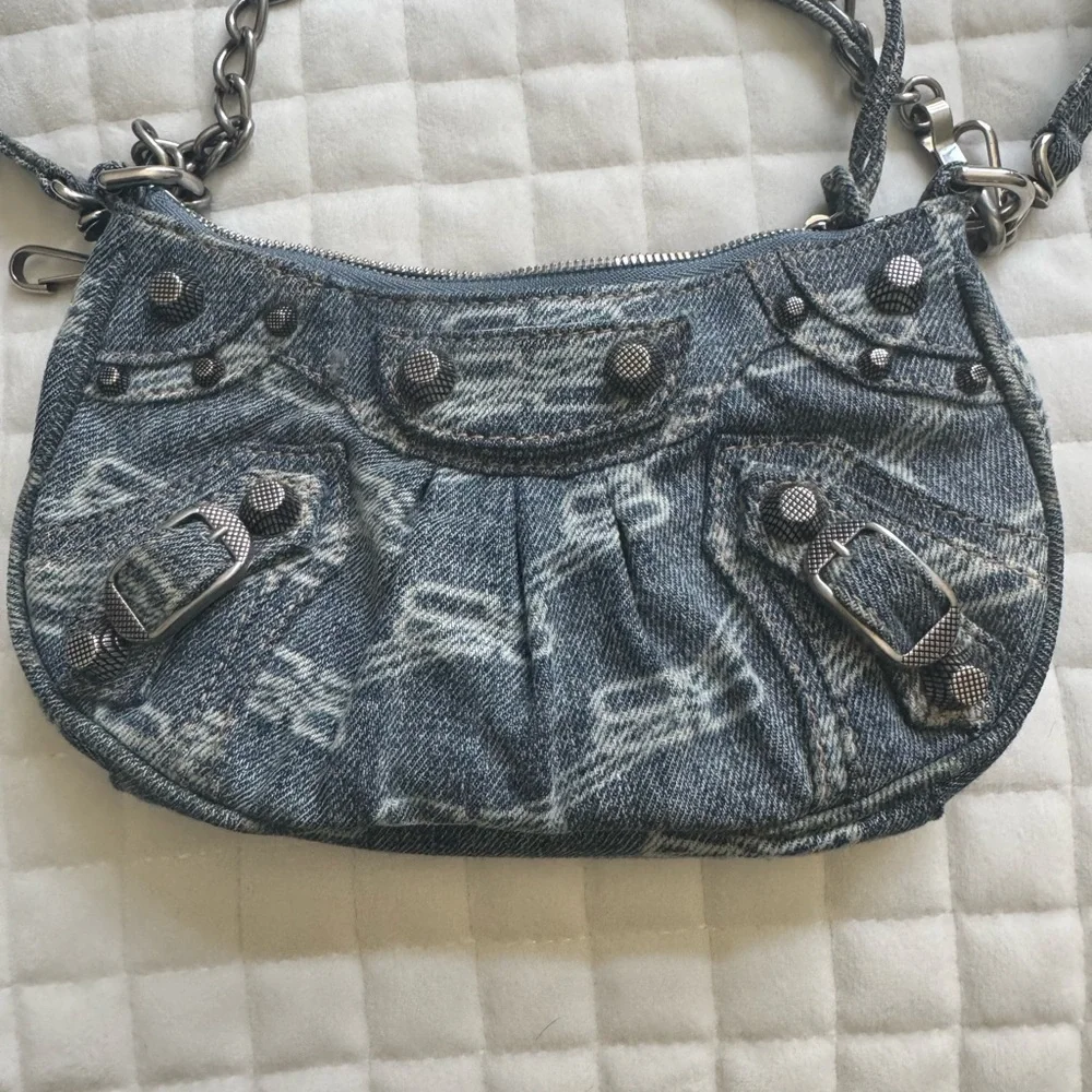 Balenciaga Denim crossbody Bag - Picture 2 of 8